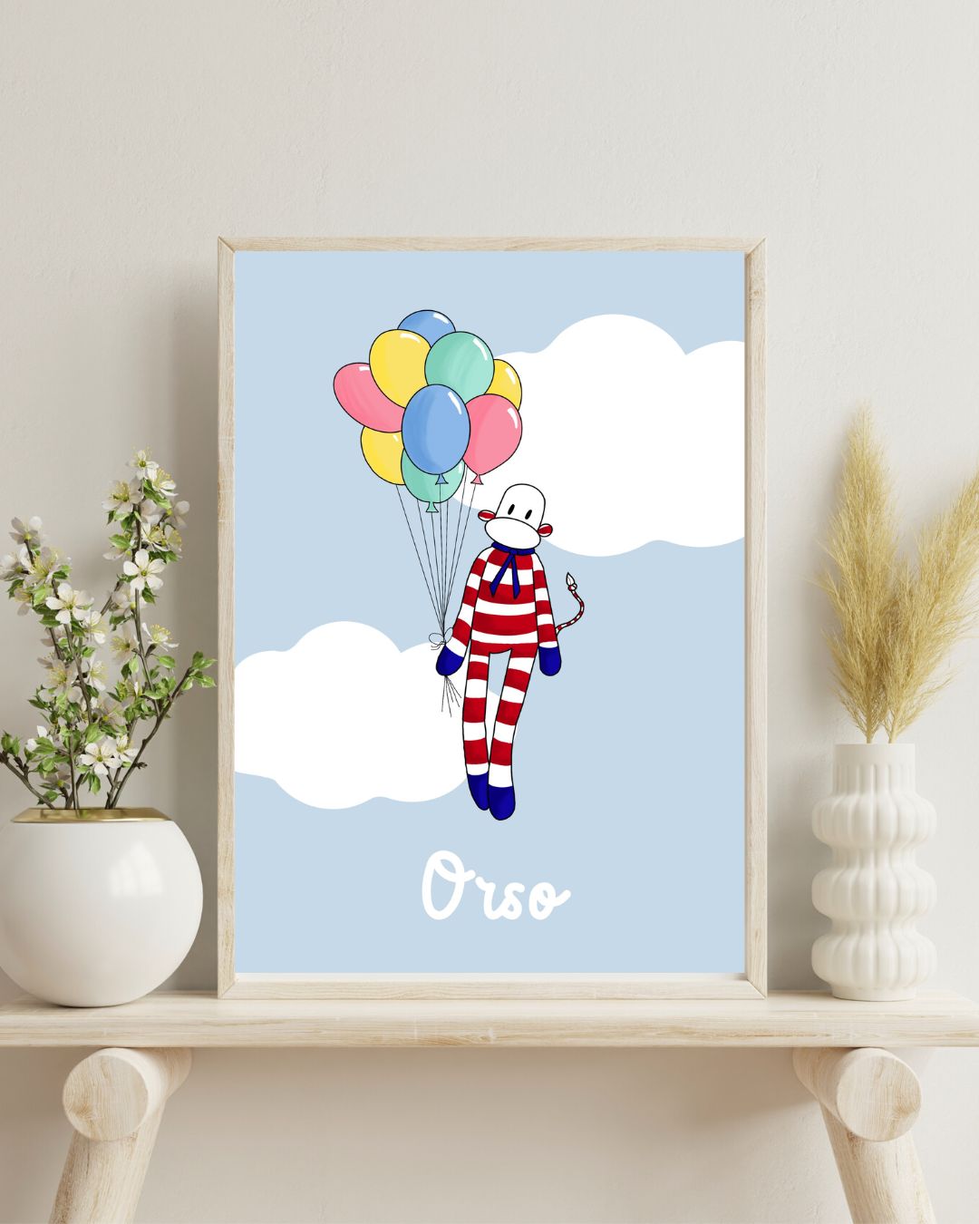 poster personnalisé singe rouge et blanc à rayures avec des ballons dans un ciel bleu