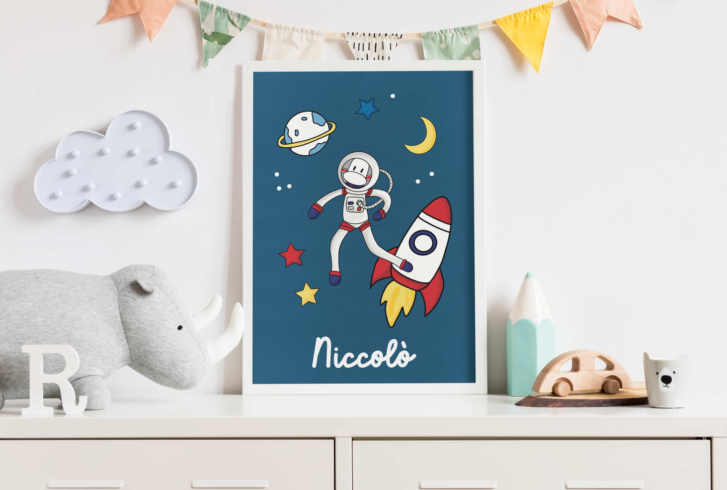 cadre singe astronaute dans une chambre d'enfant